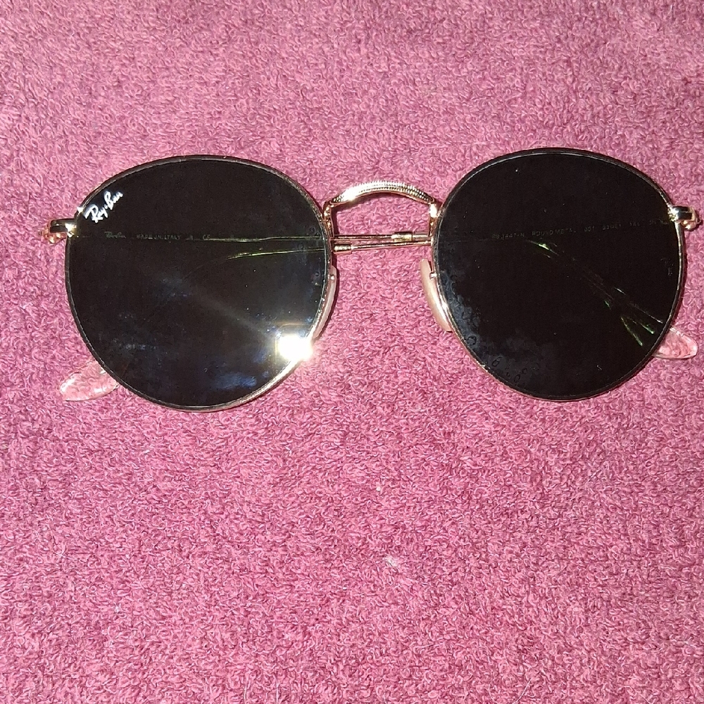 Ray-Ban Gold Frame Black Lens Sunglasses